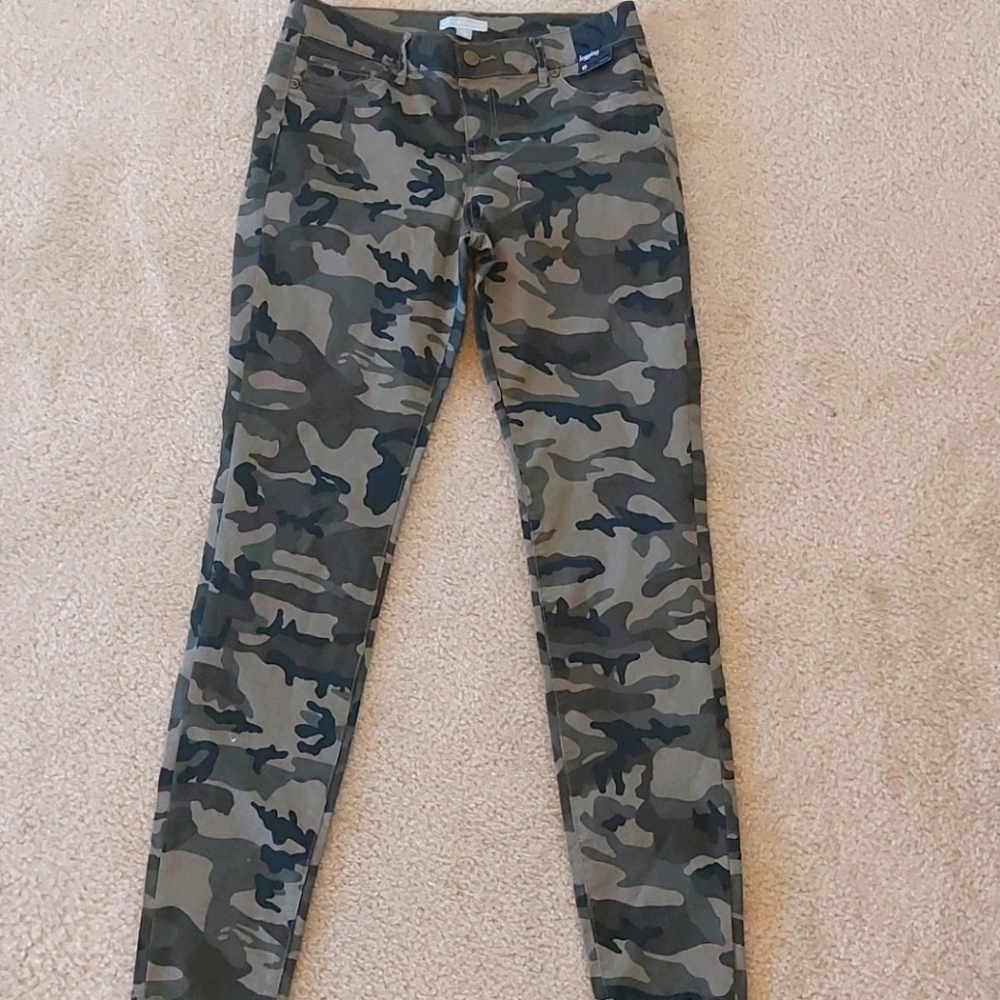 Camo pants